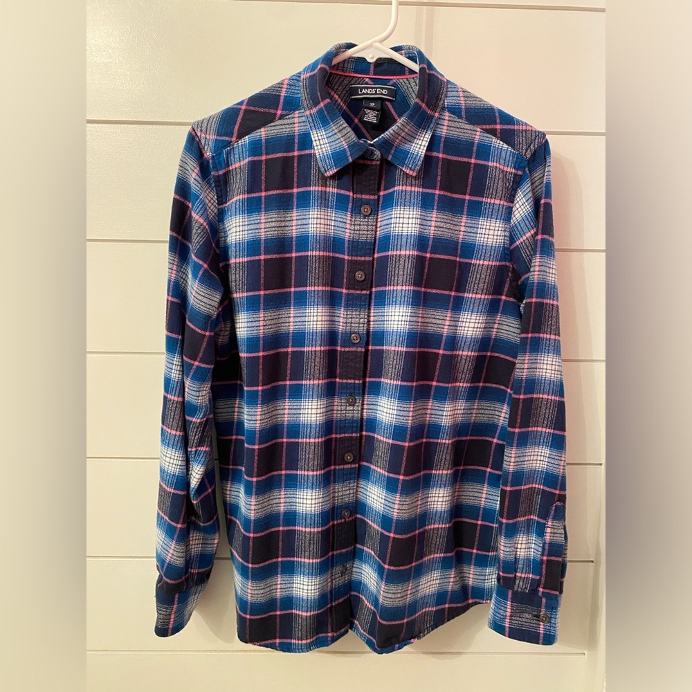 Women’s Land’s End flannel shirt